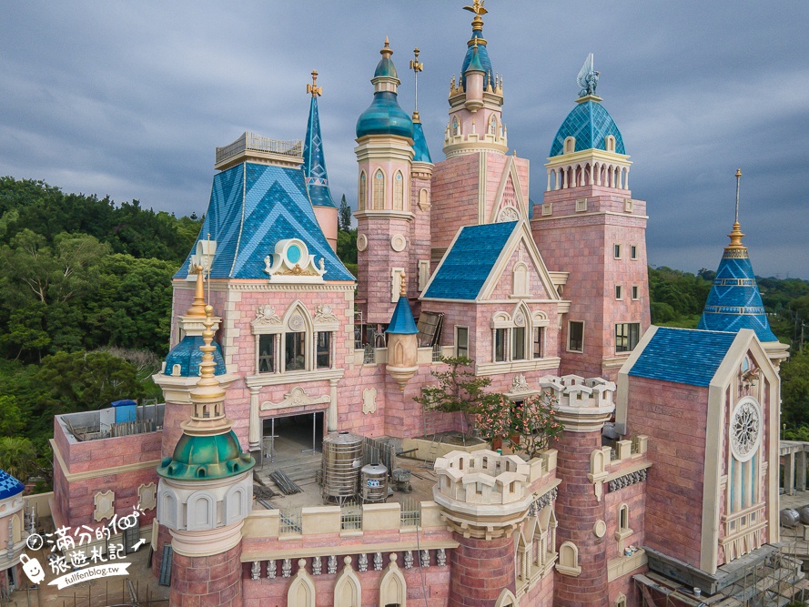 嘉義新景點【歐樂沃築夢城堡】台版迪士尼城堡璀璨驚艷,預計2024年底開幕!