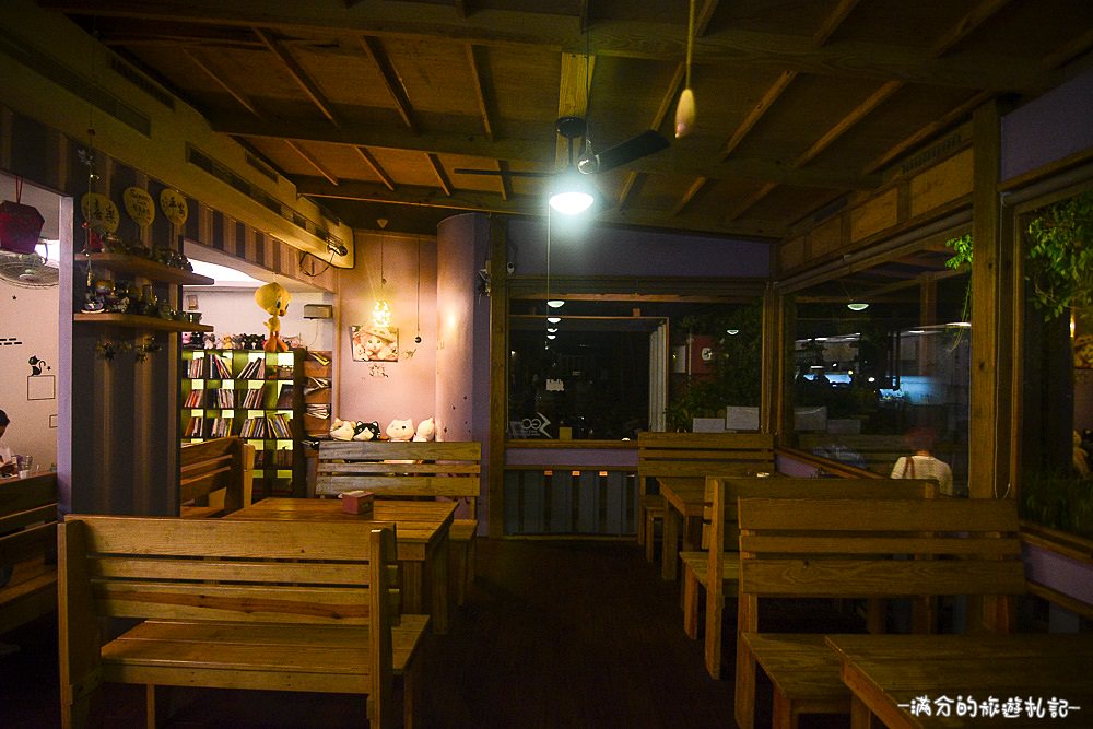 新竹湖口夜景》Summer Cafe 鳥瞰新竹城市的迷人夜景 可愛喵星人出沒