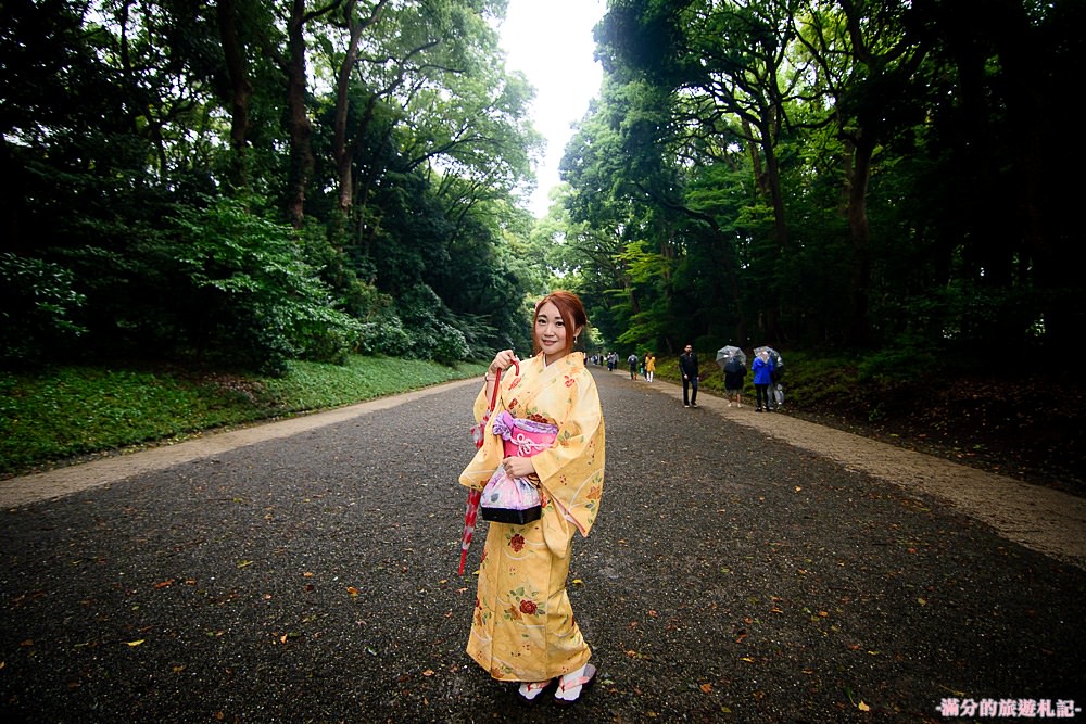 東京澀谷景點》明治神宮 原宿Moshi Moshi和服沙龍體驗 穿和服走遊日本神社