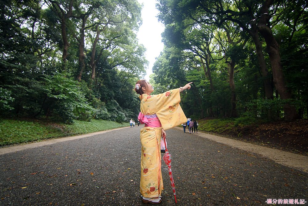 東京澀谷景點》明治神宮 原宿Moshi Moshi和服沙龍體驗 穿和服走遊日本神社