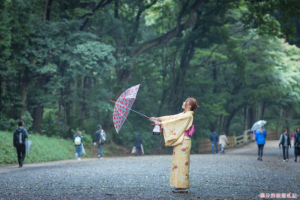 東京澀谷景點》明治神宮 原宿Moshi Moshi和服沙龍體驗 穿和服走遊日本神社