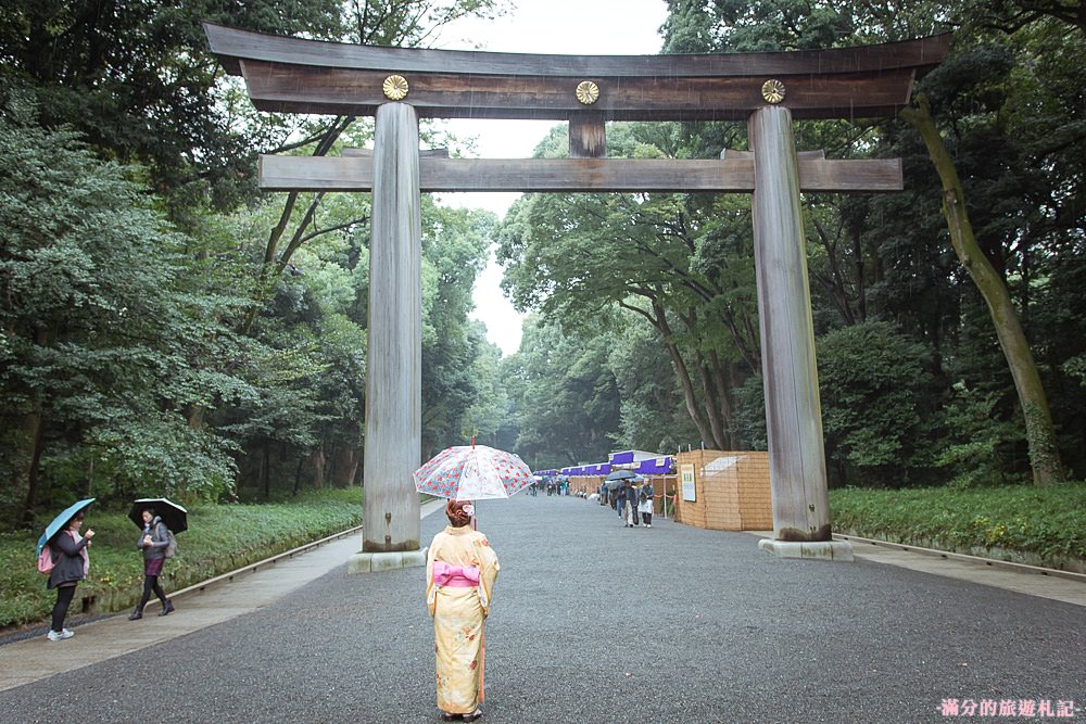 東京澀谷景點》明治神宮 原宿Moshi Moshi和服沙龍體驗 穿和服走遊日本神社