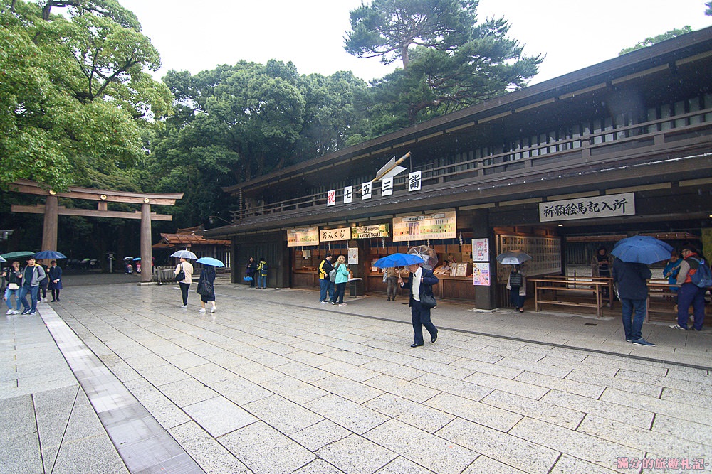 東京澀谷景點》明治神宮 原宿Moshi Moshi和服沙龍體驗 穿和服走遊日本神社