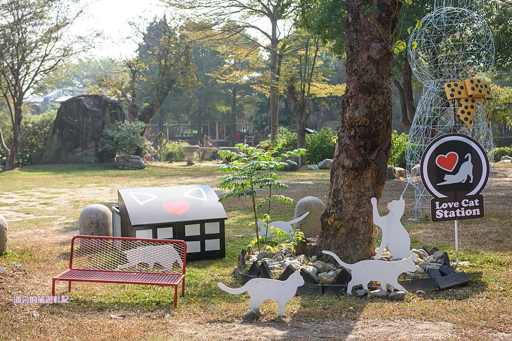 雲林斗六景點|九九莊園|LOVE草原.彩虹氣球.童話樹屋.小火車|情侶親子好去處~森林系婚紗基地!