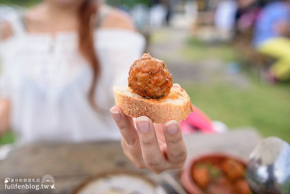 台東景觀餐廳》都蘭海角咖啡|台東看海秘境|下午茶.異國美食.沙坑大草原.游泳池~絕美海景盡收眼底!