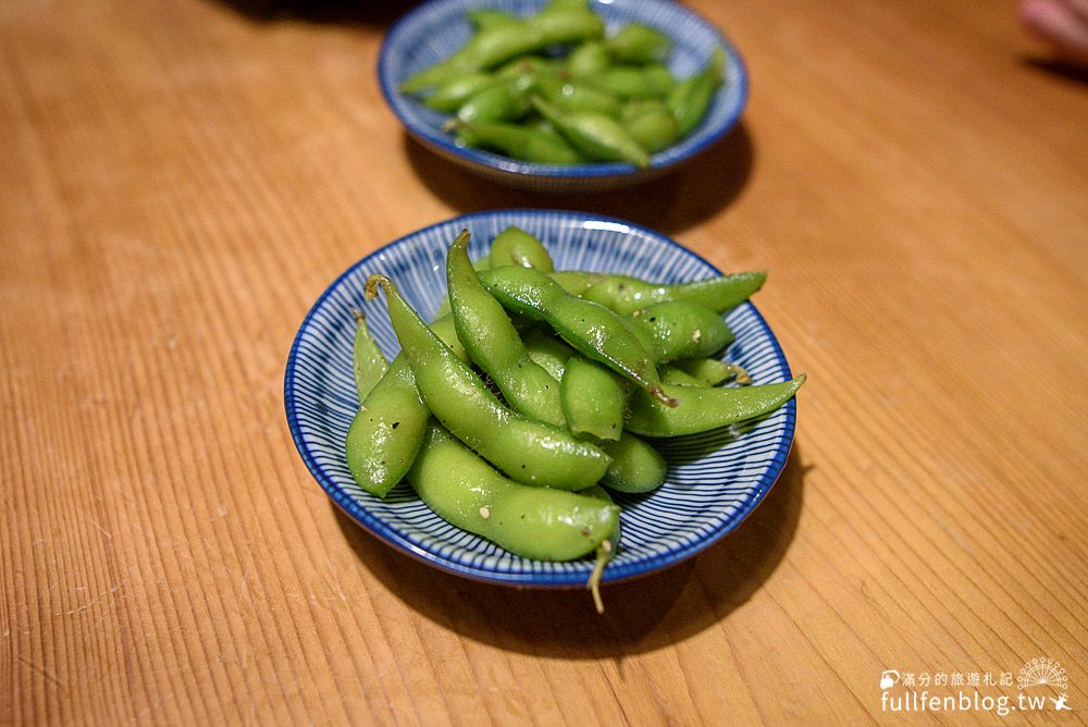 桃園美食|一畝田手作日式料理(近藝文特區)|桃園居酒屋.生魚片.丼飯.握壽司~小酌聚會.消夜找樂子的好去處!