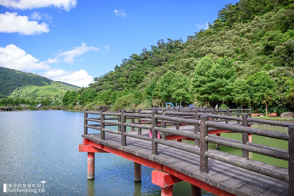 宜蘭員山景點|望龍埤(免門票)花田村.下一站幸福拍攝場景~望見最美的抹茶湖!