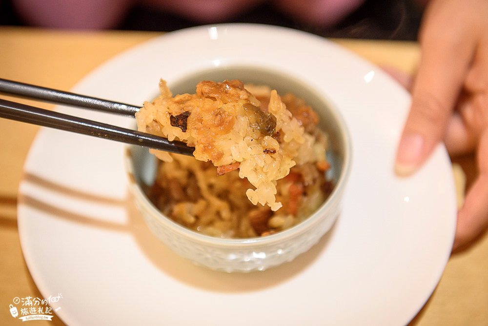 台中美食|有春茶館|古早味小吃.創意特調飲.下午茶聚會|夢幻燈籠殿堂~復古茶樓用餐喫茶趣!