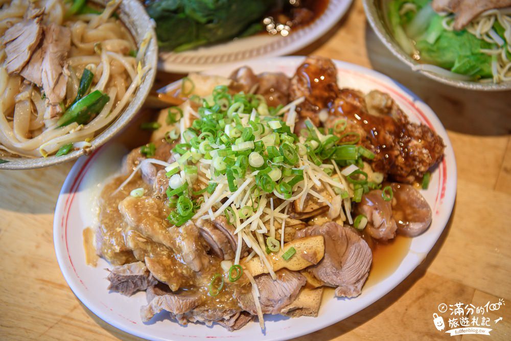 屏東小旅行|繽紛曬大佛祈福.水上茅草涼亭.神秘哈比屋.聚意傘聚落.南國高腳屋~吃喝玩樂一次滿足!