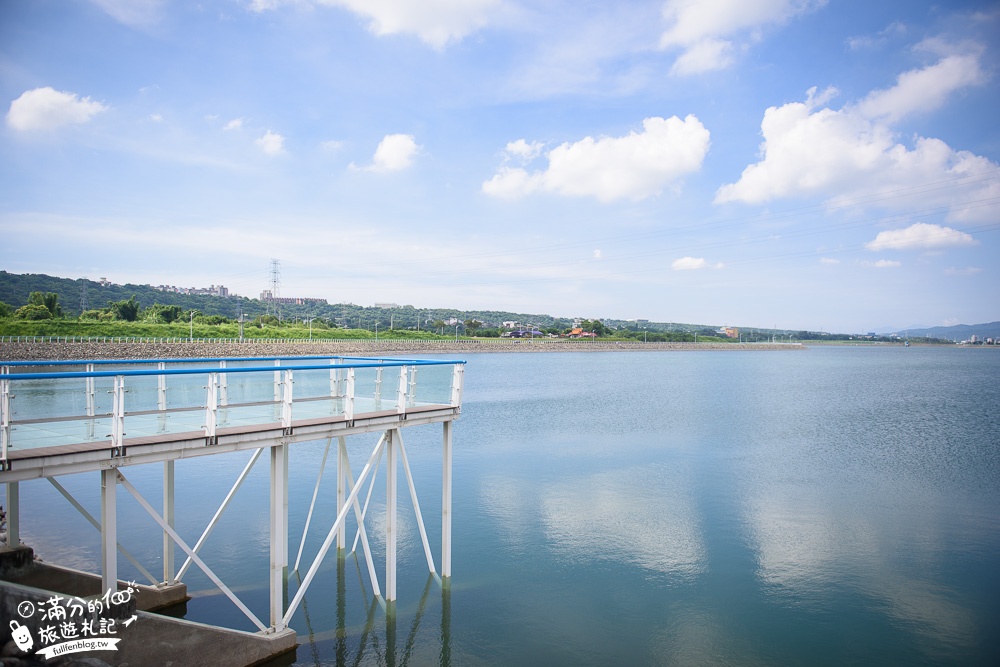 桃園大溪景點|大溪河濱公園|LOVE造景.愛心隧道.海盜船溜滑梯.天空步道~療癒系婚紗攝影基地!