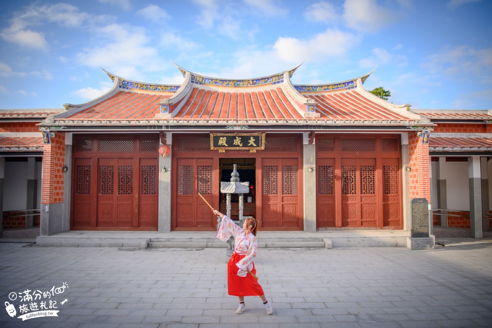 苗栗後龍景點|英才書院(免門票)情侶約會.親子景點.古裝體驗|秒穿越~變身古典美人上學堂!