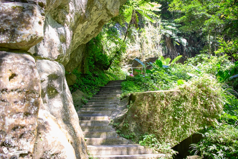 桃園景點|三民蝙蝠洞(免門票)彎月洞穴.雙絲瀑布.森林步道|夢幻水簾洞~大自然的鬼斧神工!