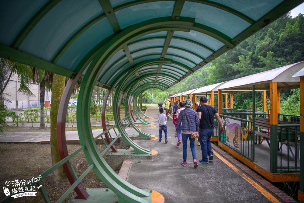 台南後壁景點|烏樹林休閒園區(免門票)逛糖廠.搭五分車.拍復古車站.吃古早味冰|好好玩~探索五分車的故鄉!