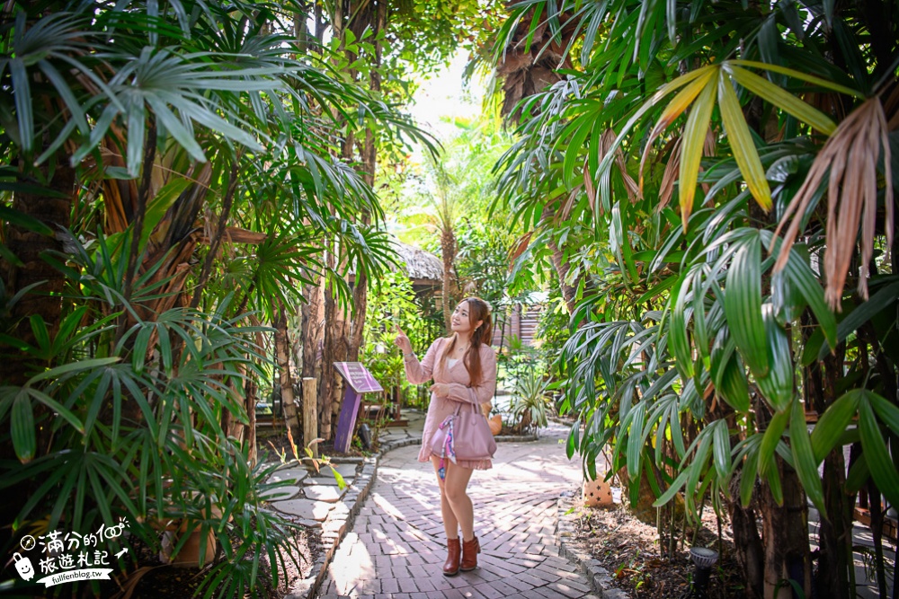 高雄小港景點|淨園農場|迷你動物園.餵草泥馬.看飛機|北歐風帳篷秘境~在峇里島下午茶!