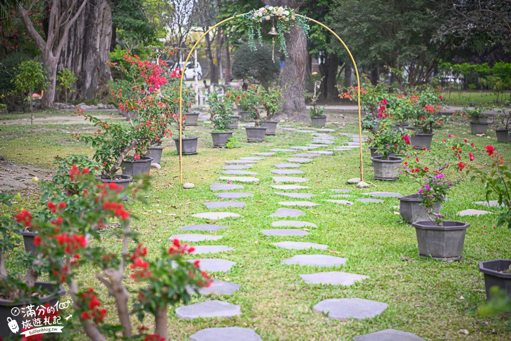 雲林斗六景點|九九莊園|LOVE草原.彩虹氣球.童話樹屋.小火車|情侶親子好去處~森林系婚紗基地!