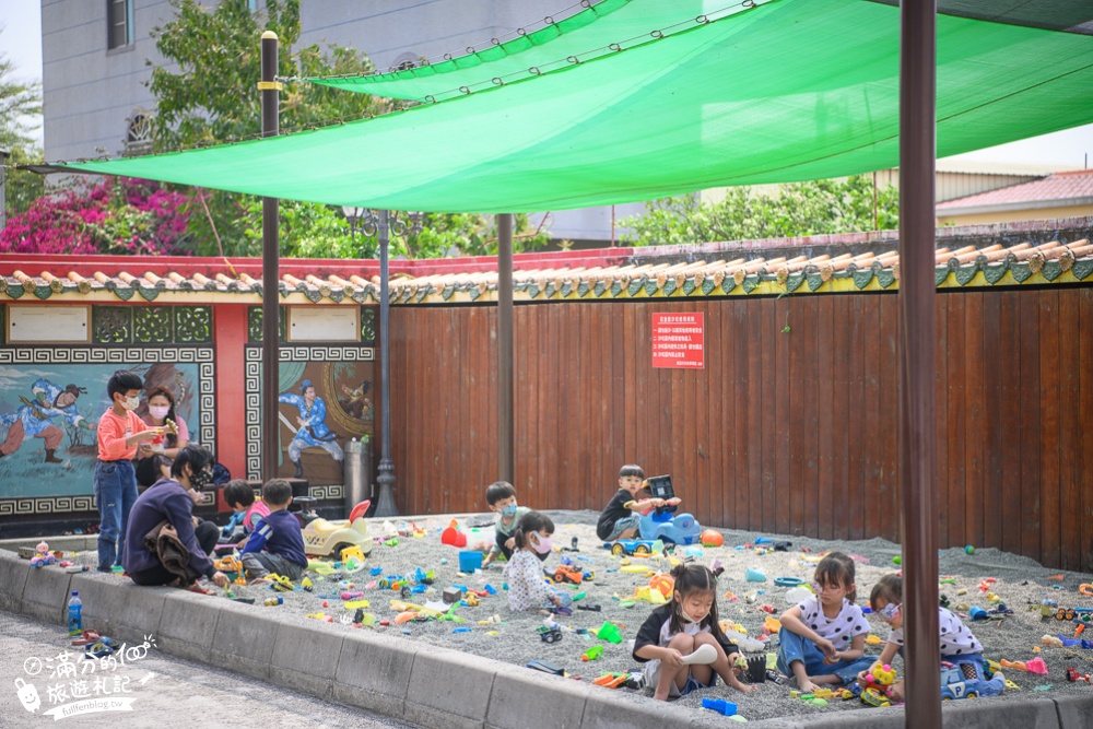 台南景點【麻豆代天府】特色廟宇玩樂攻略.帶你挑戰十八層地獄,五彩巨龍超吸睛,一天完成上天堂下地獄!