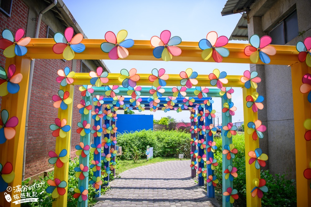 彰化花壇景點|茉莉花壇夢想館(免門票)異國彩色街.雜誌風互動區~繽紛花拱門隧道超浪漫!