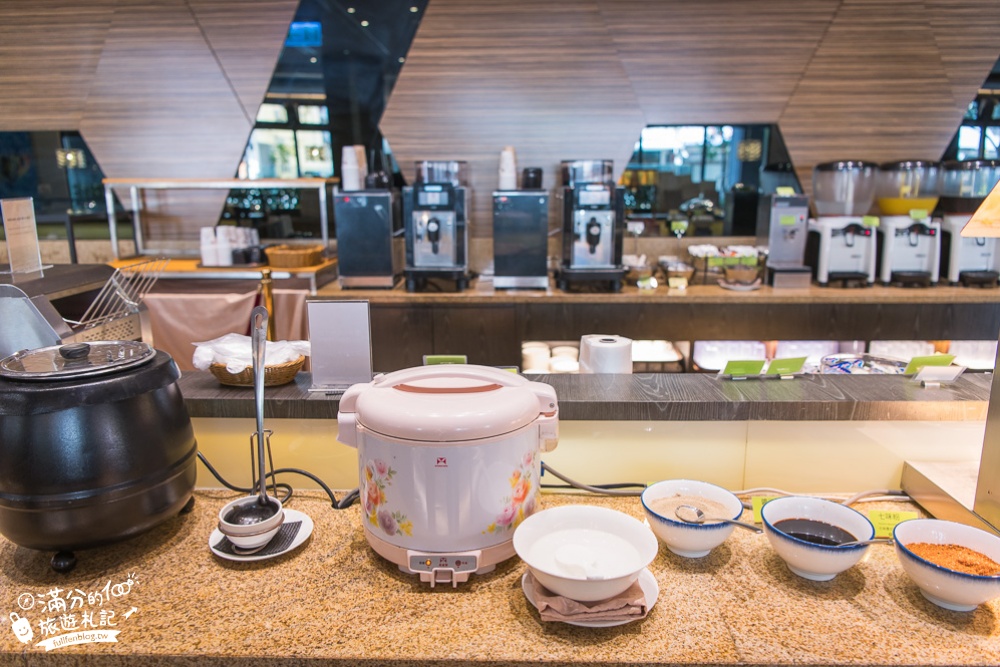 花蓮住宿推薦|煙波大飯店花蓮館|一泊一食.豪華觀景房.早餐自助吧|絕佳地理位置~山海交界市中心!