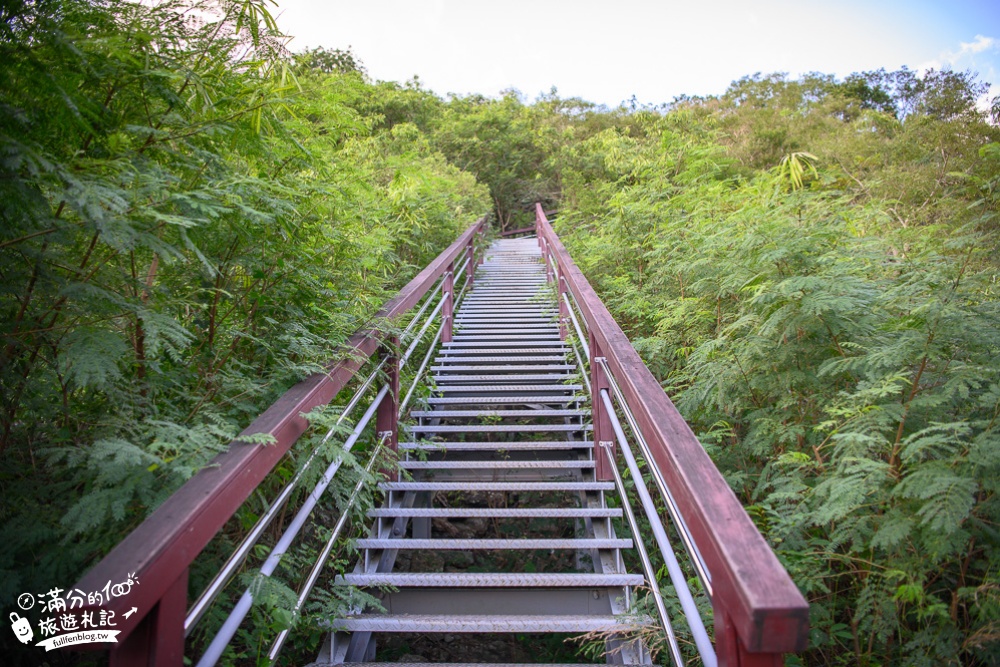 屏東景點|卡悠峯瀑布(免門票)步行15分直達懸崖秘境~秀麗群山.磅礴山澗瀑布盡收眼底!