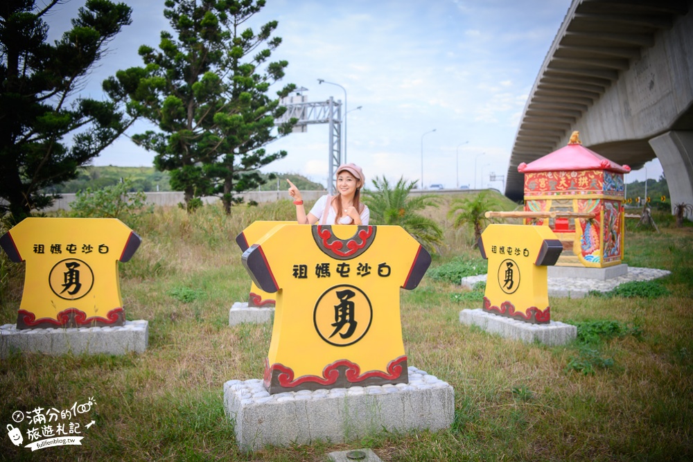 苗栗景點【白沙屯車站】全台唯一媽祖站崗的火車站,媽祖保佑旅途平安!