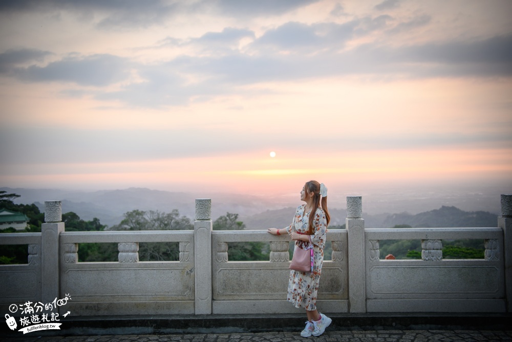 台南景點|火山碧雲寺(免門票)賞夕最美亭台樓閣|開車直達~雲霧仙境盡收眼底!