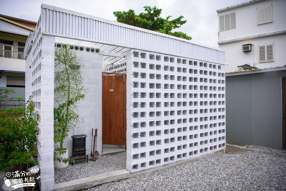 花蓮景點|小和山谷|老宅小屋咖啡館|招牌舒芙蕾鬆餅&冰淇淋奶昔~約會午茶好去處!