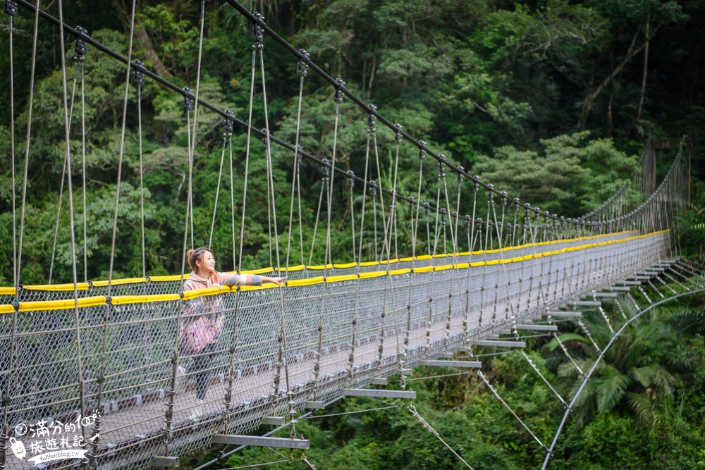 苗栗景點|神仙谷瀑布(免門票)走吊橋.看峽谷.賞涓絲瀑布|輕鬆攻略~步行5分鐘即達仙境溪谷!