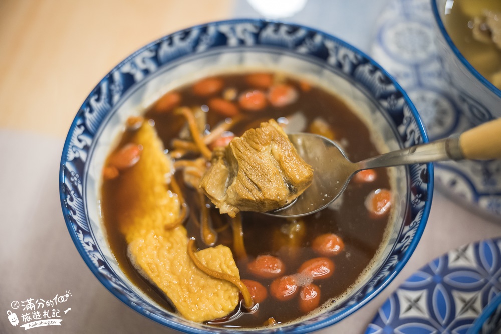 彰化美食|正彰化肉圓|80年老字號肉圓.經典香菇.干貝.麻辣口味|現在免跑彰化~宅配肉圓新鮮到府!