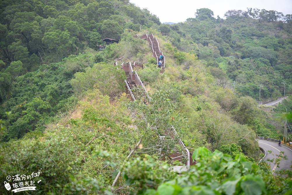 高雄茂林風景區|龍頭山小長城步道.多納高吊橋(免門票)山巒峽谷.台版萬里長城~居高臨下超震撼！