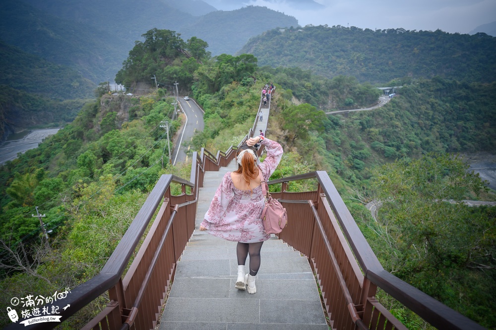 高雄茂林風景區|龍頭山小長城步道.多納高吊橋(免門票)山巒峽谷.台版萬里長城~居高臨下超震撼！