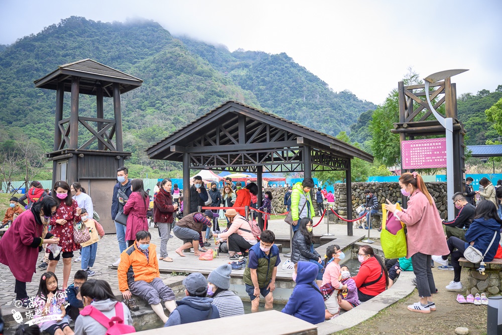 苗栗泰雅原住民文化產業區|最新WAKHUL高腳屋親子公園.打必拉斯溫泉公園,免費泡足湯.煮溫泉蛋!