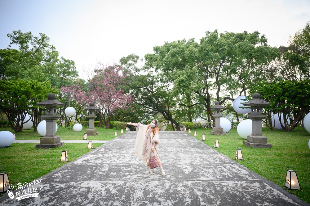 桃園景點|桃園神社昭和拾參.桃園忠烈祠(免門票)台灣僅存最完整的神社建築~敲鑼祈福.走風鈴回廊,一秒飛日本!