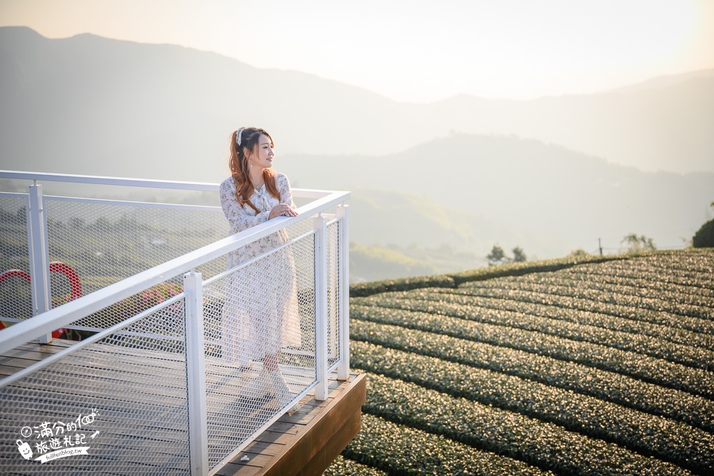 嘉義景點【海鼠山1314觀景台】免門票全台最美抹茶田.必拍愛情塔,免步行~360度茶田風光盡收眼底!