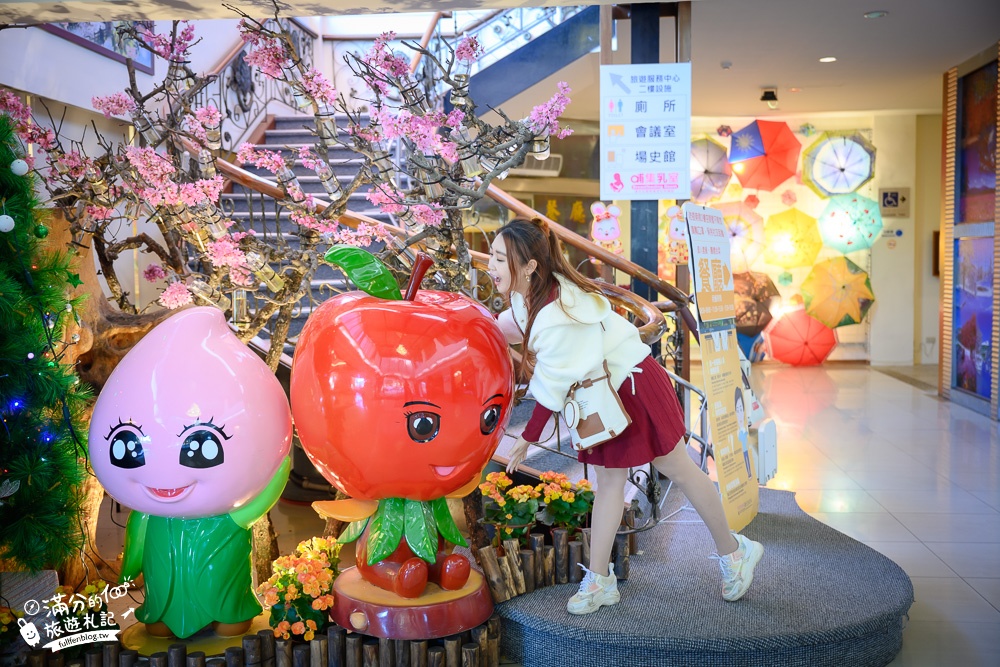 台中福壽山農場｜百櫻園賞櫻花.逛果園.遊客中心吃泡麵~最新雪山之丘飽覽群山之美,福壽山美景玩樂攻略!