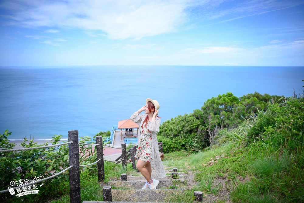 台東景點|南田人文景觀觀景台(免門票)隱藏版美麗月牙灣,座擁大海風光的小涼亭~與太平洋同框!