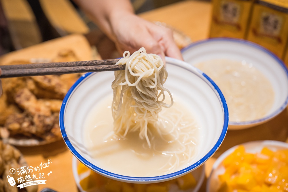 桃園【山禾堂拉麵中壢店】最低499享榴槤拉麵&愛文芒果剉冰吃到飽,超浮誇芒果派對饗宴!