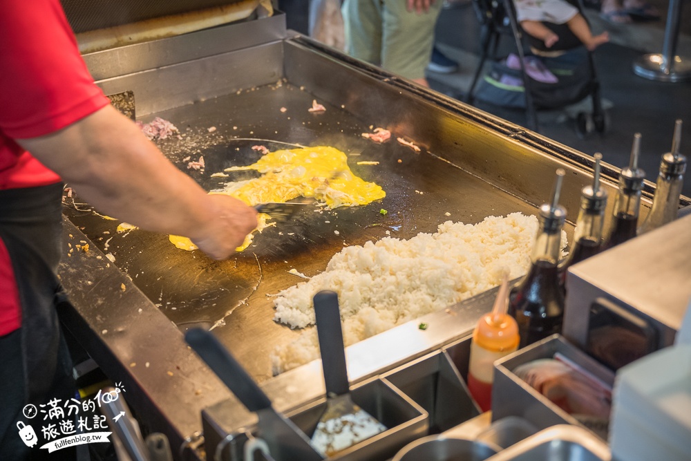 高雄六合觀光夜市10間美食推薦！美食雲集高雄必逛夜市.六合夜市飯店推薦.外國人玩高雄首選夜市!