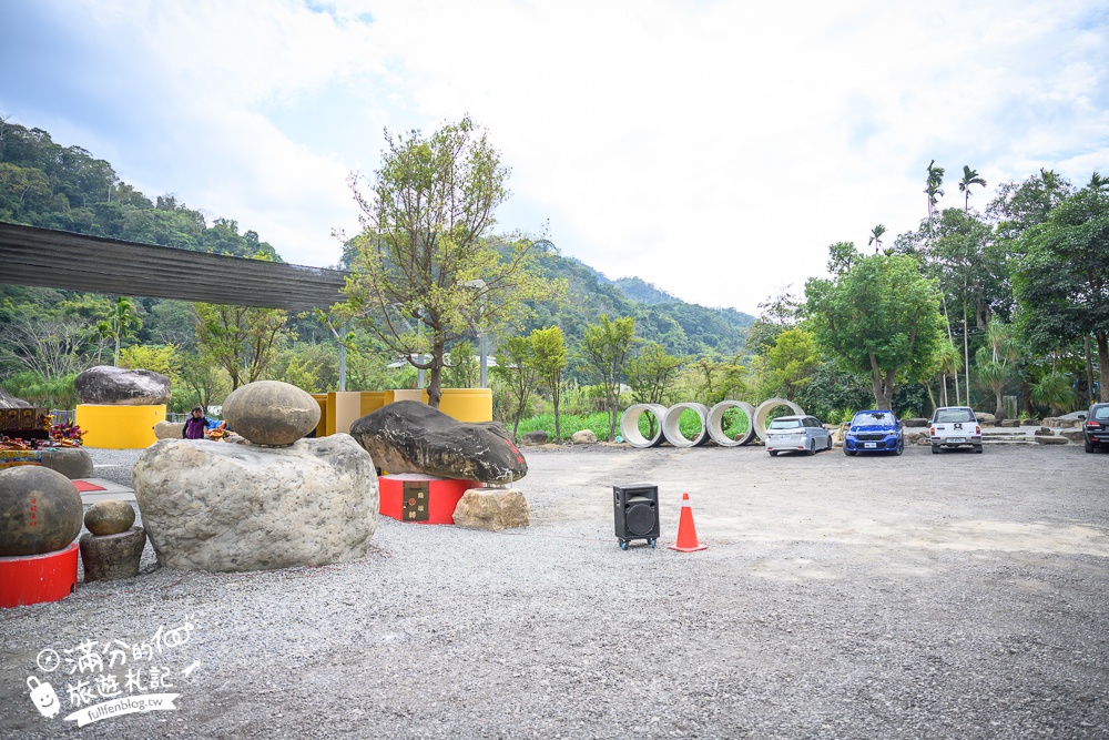 南投國姓【元寶土地公廟】摸元寶.轉好運石.抱發財石,年節走春必訪~巨人的金元寶這裡搬,順遊景點攻略!