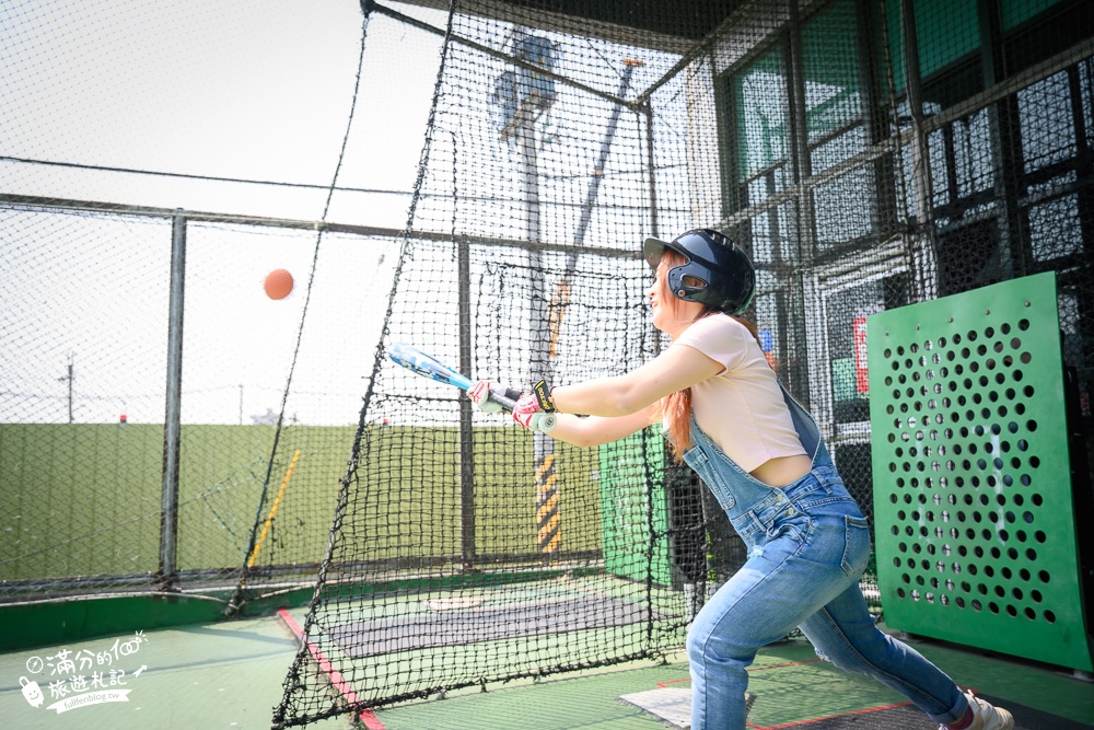 桃園景點》大魯閣棒壘球打擊場桃園中正館.24小時營業.親子放電好去處,打棒球.玩迷你保齡球.投籃和射飛鏢!