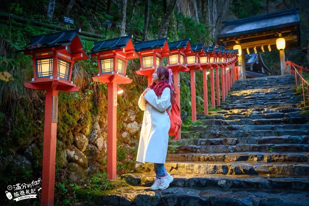 京都景點|貴船神社(免門票)交通方式.京都近郊最美紅燈籠步道,賞楓葉.寫繪馬.洗龍泉水.吃流水麵!