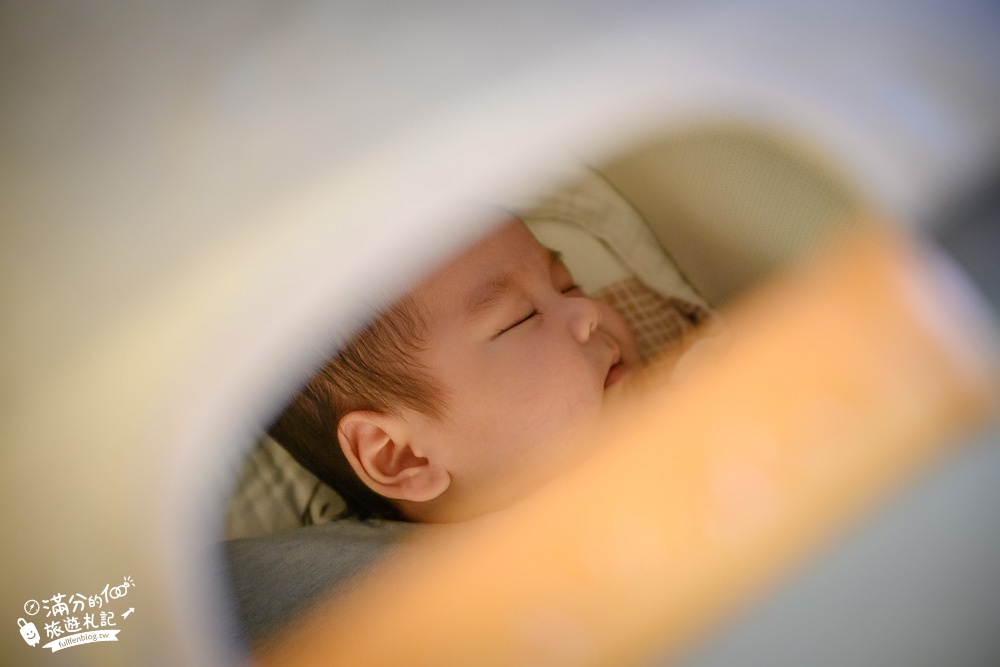 NUNA新生兒睡箱式安全汽座|新生兒必備.是睡床也是安全汽座~寶寶入睡0打擾,隨時輕鬆帶著走!