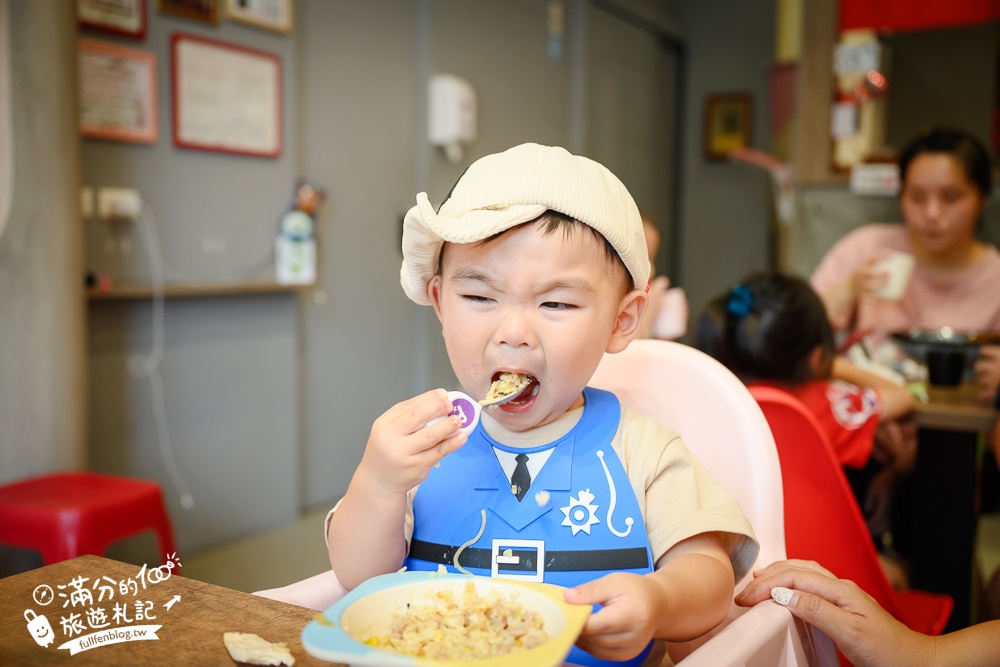 桃園親子餐廳【千蘭日式拉麵埔心貳號殿】拉麵館隱藏兒童遊戲區,還有世界第二好吃的烤雞串!