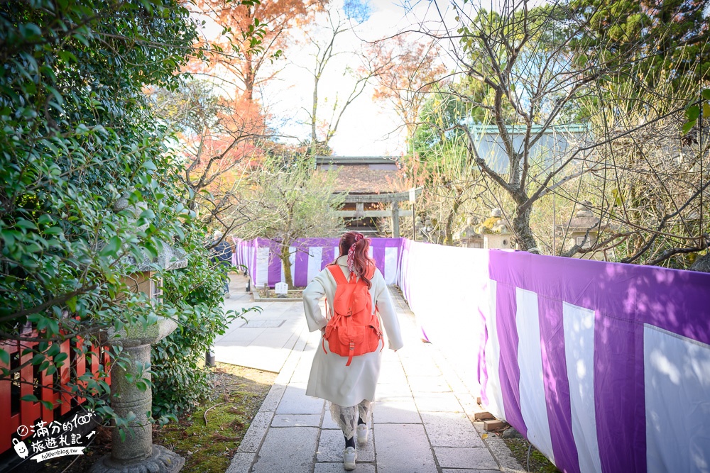 京都景點|北野天滿宮楓葉季.參拜學問之神~絕美紅楓步道,水上紅橋猶如小仙境!