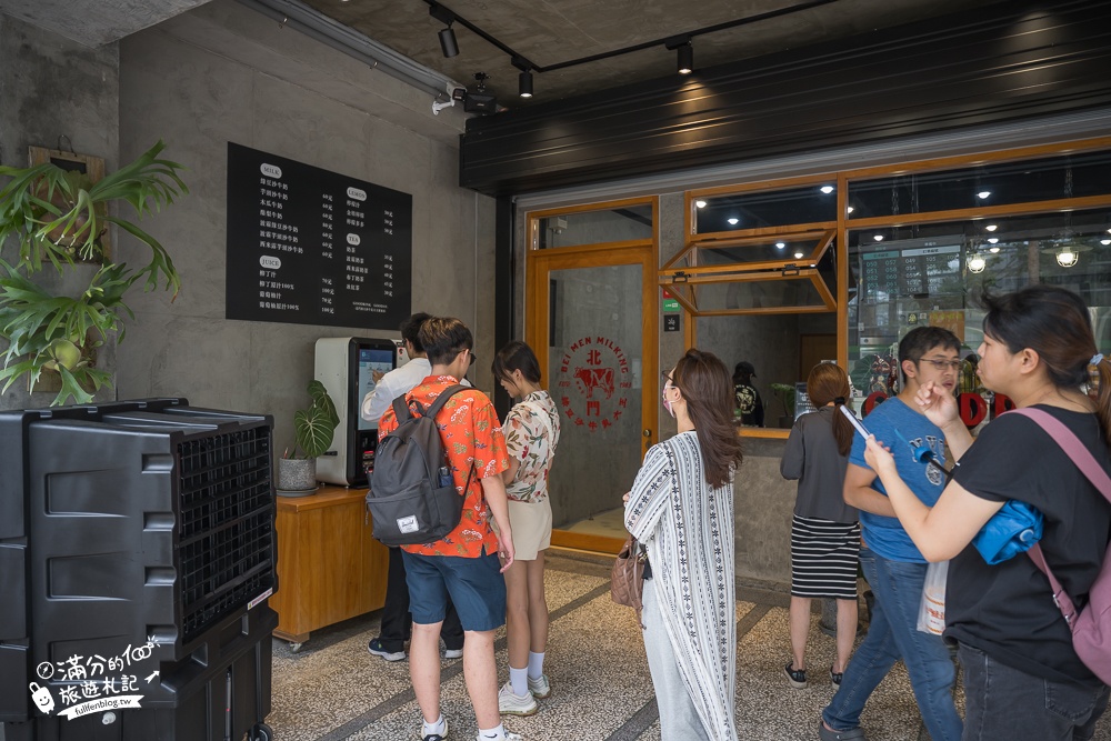 宜蘭北門綠豆沙牛乳大王羅東店開幕啦！點餐機直接點餐超方便,木瓜牛奶綠豆沙牛奶超好喝