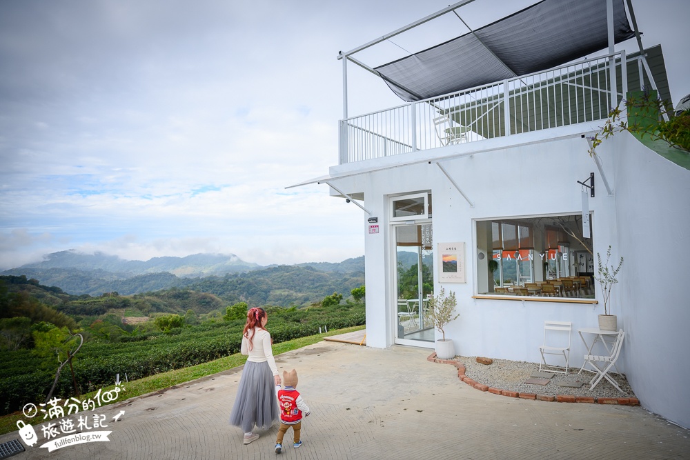 桃園【景美山林茶園&山月茶屋】復興鄉網美咖啡館.玻璃屋裡望山景看茶田超放鬆!