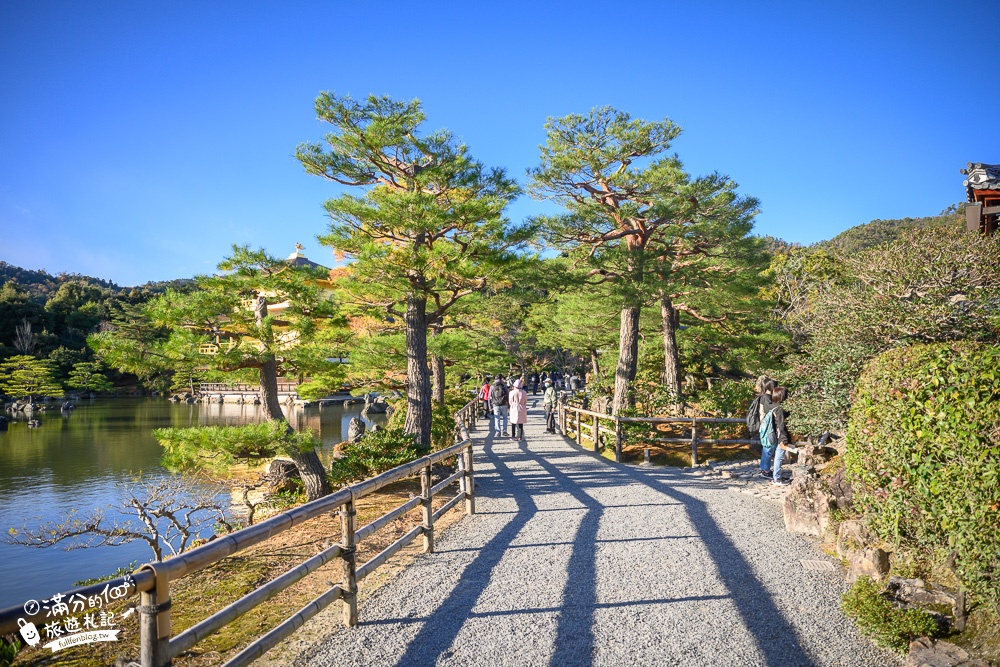 京都景點|金閣寺.京都周邊景點攻略,金箔打造的鏡湖宮殿,賞金宮.吃金箔抹茶冰~漫遊最美人間淨土!