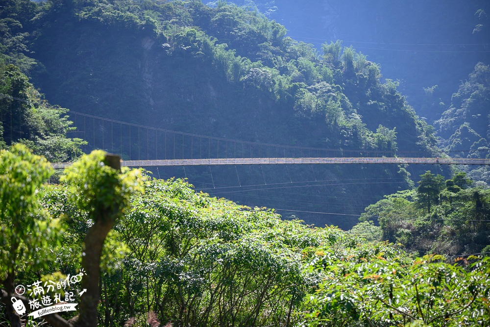 南投景點【瑞龍瀑布園區】走吊橋.望峽谷.賞瀑布.滿滿芬多精,輕鬆步行15分即達瀑布點!