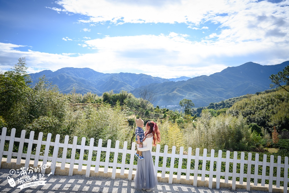 桃園【景美山林茶園&山月茶屋】復興鄉網美咖啡館.玻璃屋裡望山景看茶田超放鬆!