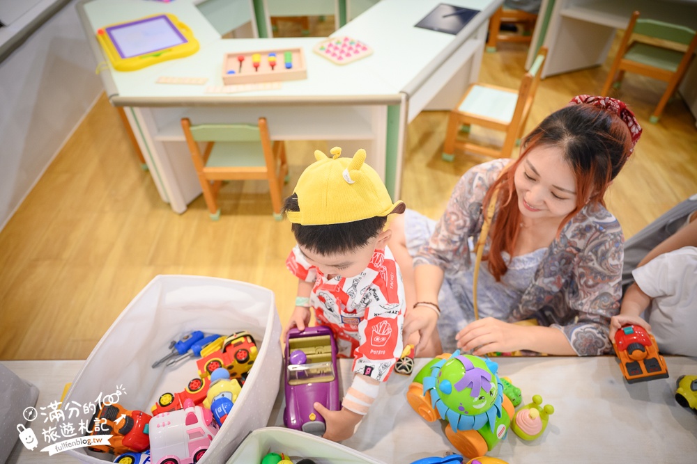 台中親子餐廳【小島3.5度親子餐廳】船隻上的侏羅紀,強大兒童遊戲區,用餐不限時暢遊太放電了!