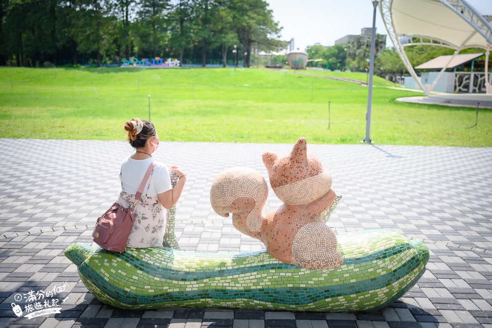 雲林景點|斗六膨鼠森林公園(免門票)松鼠主題公園|超欠拍~巨無霸松果溜滑梯和彩色松鼠童趣十足!